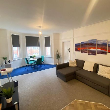 Seaside Escape In Central Bournemouth Spacious Stylish & Inviting Urban Heights Экстерьер фото