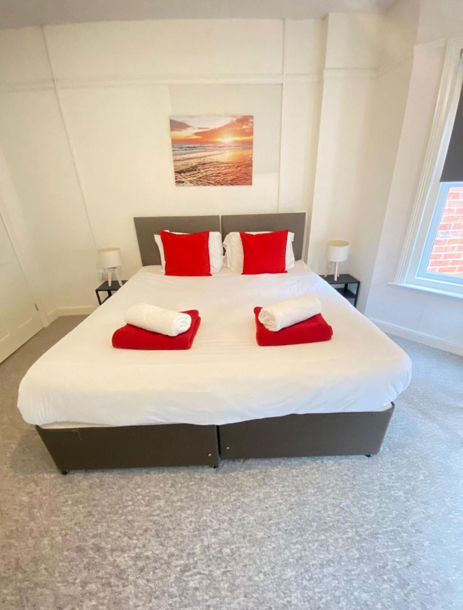Seaside Escape In Central Bournemouth Spacious Stylish & Inviting Urban Heights Экстерьер фото